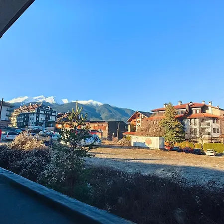 Peak 116 Apartment